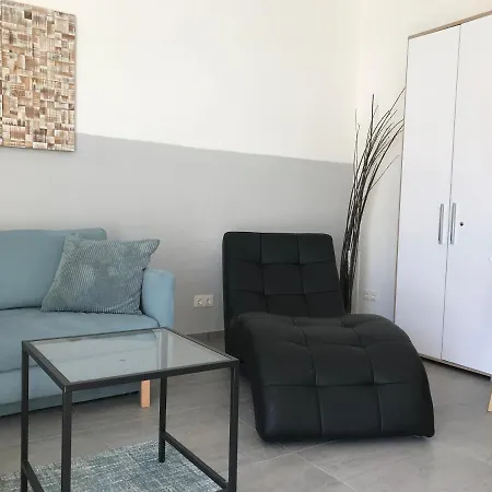 Apartment 1 *